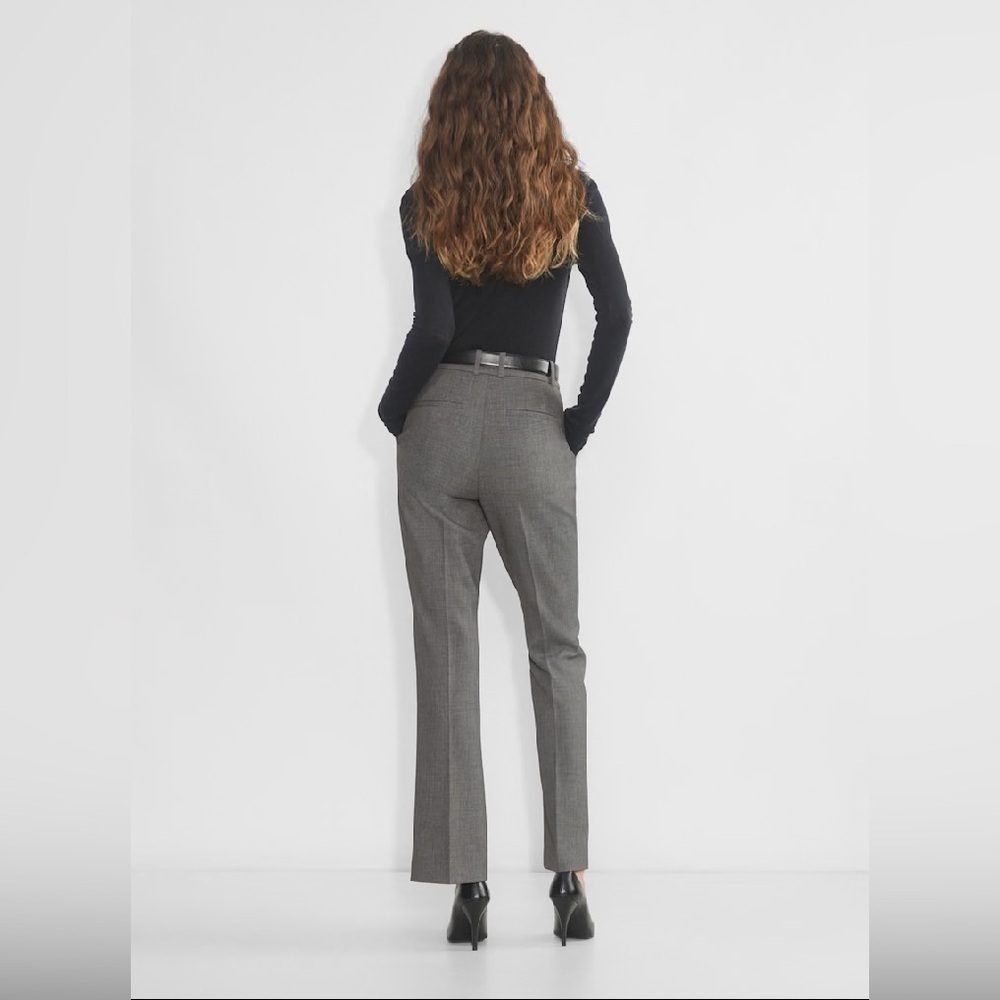 Aritzia Babaton Program Pants Softly structured high-rise flared trousers - Picture 6 of 13